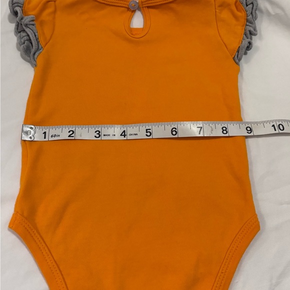 Used Gen2 Tennessee Volunteers Orange Baby Onesie 0-3 months - Picture 4 of 7